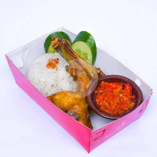 Nasi Ayam Pejantan Goreng